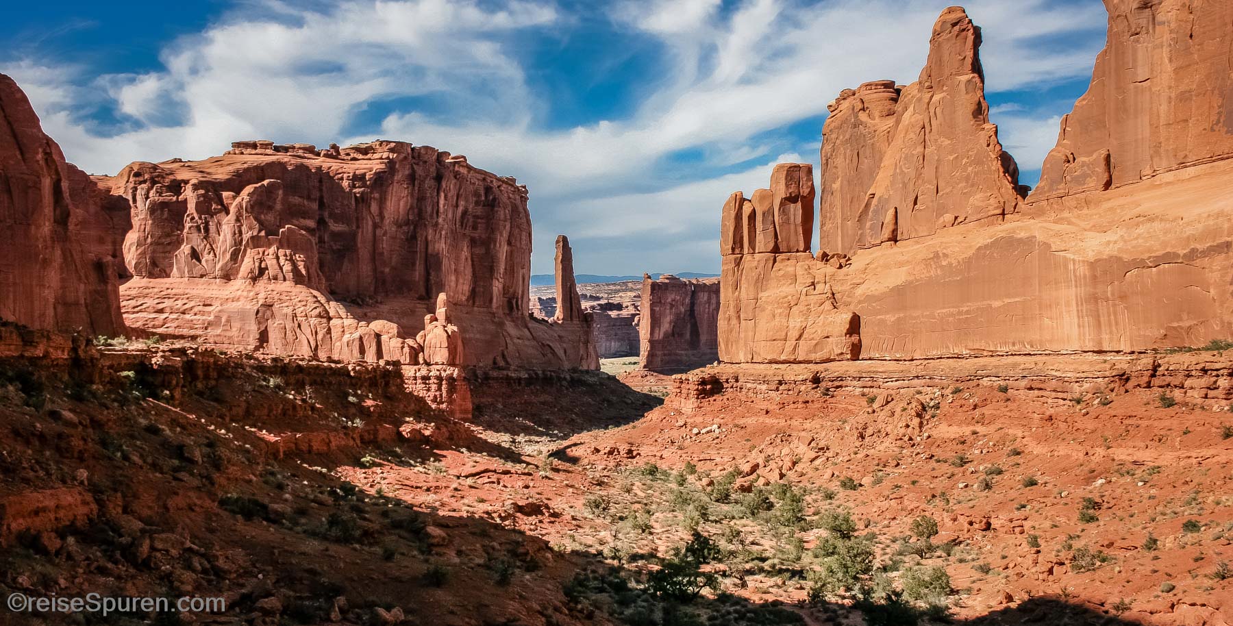 Courthouse Towers - Arches NP